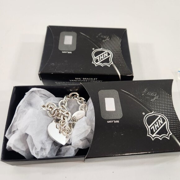 NHL Vancouver Canucks Heart Bracelets x 2 and Bottle Opener Bundle Avon - Picture 10 of 10